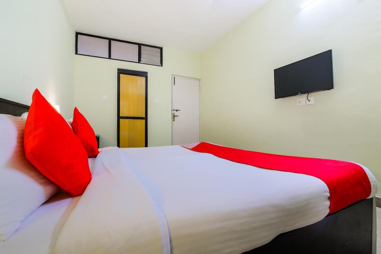 מדגאון Oyo 24761 All Seasons Guest House מראה חיצוני תמונה